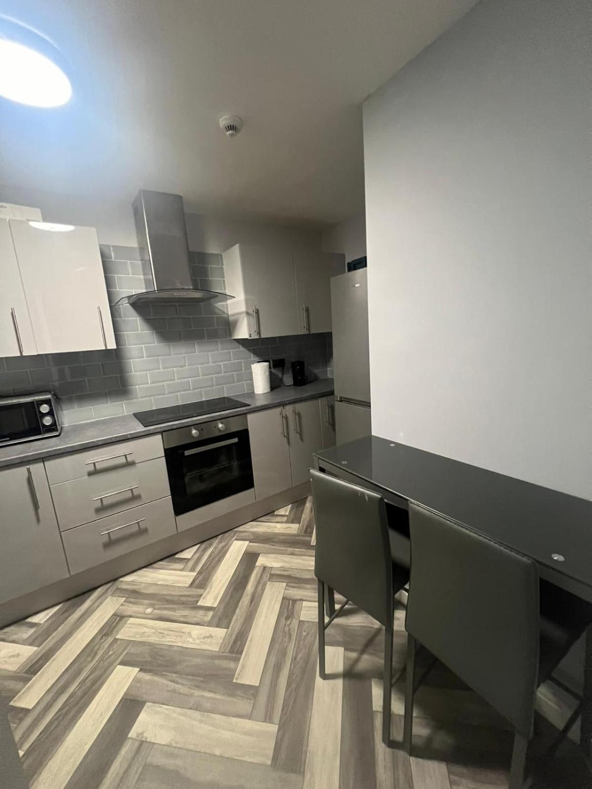 Luxury In Luxury Out Apartment Nottingham Bagian luar foto